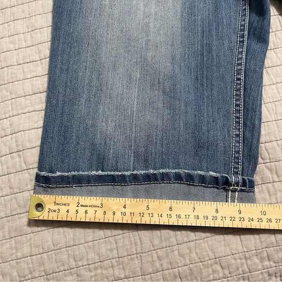 Inc Denim Curvy Fit Cuffed Capri Jeans Medium Wash Size 14 - Picture 10 of 11